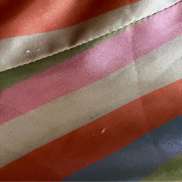 BOOHOO Women’s Satin Pajama Set Long Sleeve Top and Shorts Size 6 Medium - Picture 10 of 16